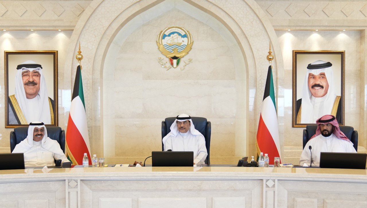 مجلس الوزراء الكويتي يعقد اجتماعا استثنائيا في قصر السيف مجلس الوزراء الكويتي يعقد اجتماعا استثنائيا في قصر السيف