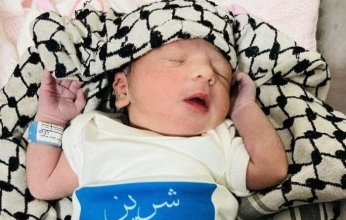فلسطينى يطلق اسم "شيرين أبو عاقلة" على مولودته تخليدا لذكرى شهيدة الصحافة..