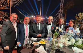 صور.. وليد توفيق يهنئ مدحت العدل بزفاف ابنته