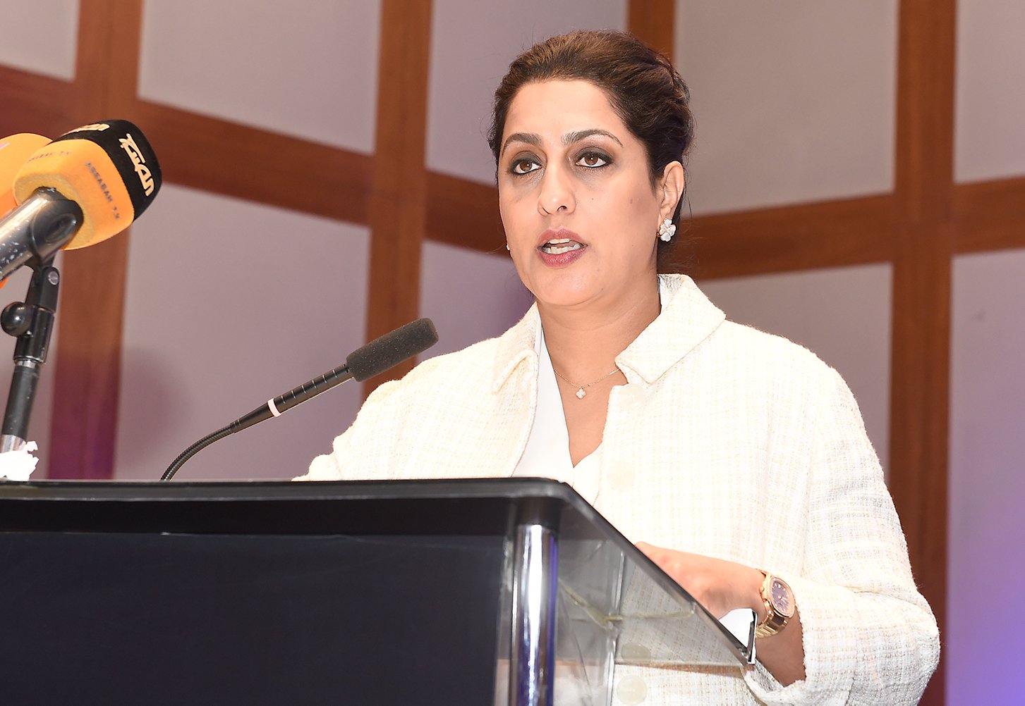 "تكنولوجيا المعلومات" يشيد بدور الكويت في تطبيق مشروع الحكومة الذكية "تكنولوجيا المعلومات" يشيد بدور الكويت في تطبيق مشروع الحكومة الذكية