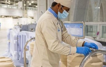 شؤون الحرمين تجهز 25 ألف حافظة لماء زمزم