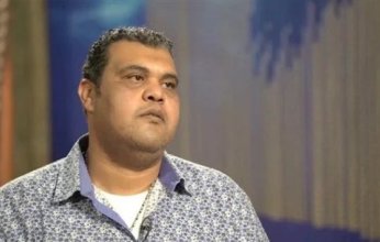 تشييع جثمان والد الفنان أحمد فتحي بدون فنانين