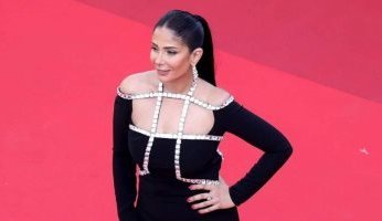 منى زكي عن مهرجان كان: استمتعت بلقاء صانعي الأفلام الرائعين