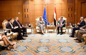 وزير البترول المصري: مصر تمتلك استراتيجية لزيادة استخدام الطاقة المتجددة بجانب الوقود الاحفورى