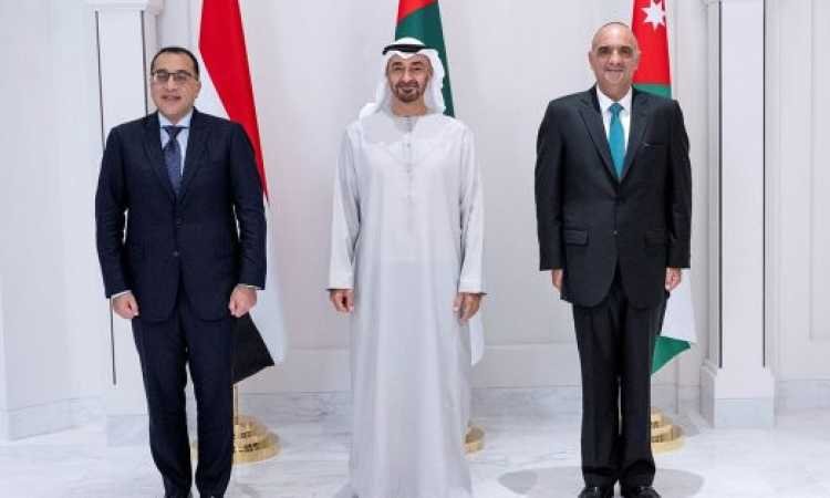 اجتماع ثلاثي لوزراء الإمارات ومصر والأردن اجتماع ثلاثي لوزراء الإمارات ومصر والأردن