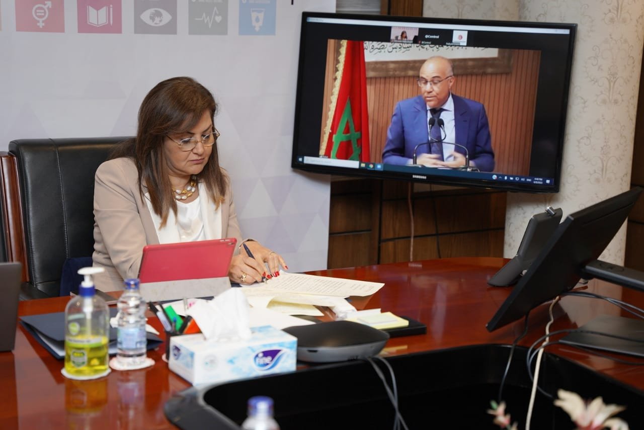 وزيرة التخطيط والتنمية الاقتصادية تشارك بالمائدة المستديرة رفيعة المستوى حول الاقتصاد غير الرسمي في شمال أفريقيا 2 khaligyoun14698