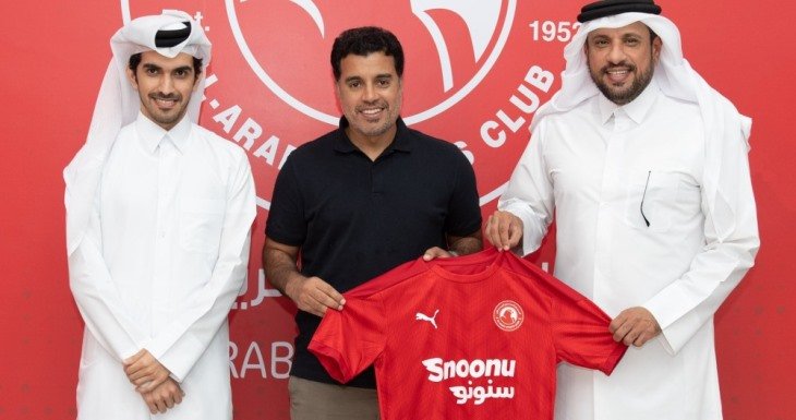 نادي العربي يجدد تعاقدة مع المدرب يونس علي نادي العربي يجدد تعاقدة مع المدرب يونس علي