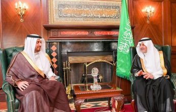 أمير تبوك يستقبل سفير دولة قطر لدى السعودية
