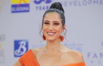 الجائزة الخامسة.. مهرجان الداخلة المغربى يمنح حنان مطاوع جائزة الأفضل