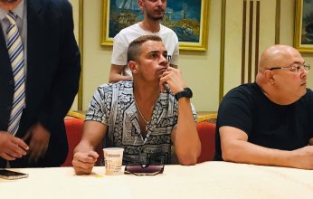 منهيا الأزمة.. حسن شاكوش يعتذر لعازفي الإيقاع في نقابة المهن الموسيقية المصرية