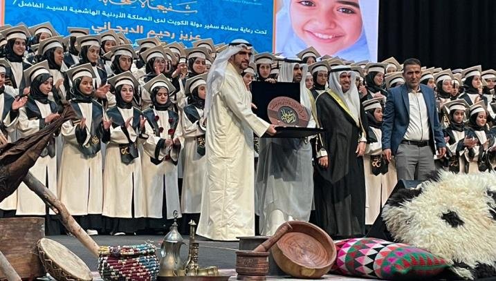 تخريج الدفعة الرابعة من حفظة القرأن الكريم لمشروع (الشفيع) تخريج الدفعة الرابعة من حفظة القرأن الكريم لمشروع (الشفيع)