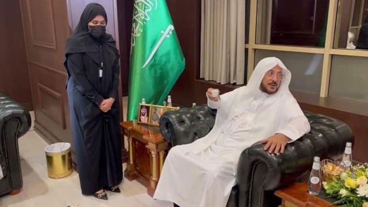 سيدة سعودية تتولى إعلام “الشؤون الإسلامية” في منطقة مكة المكرمة سيدة سعودية تتولى إعلام “الشؤون الإسلامية” في منطقة مكة المكرمة