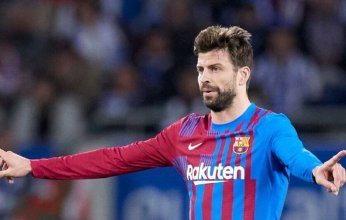 بسبب أزماته الأخيرة وشاكيرا.. برشلونة يفكر في رحيل بيكيه