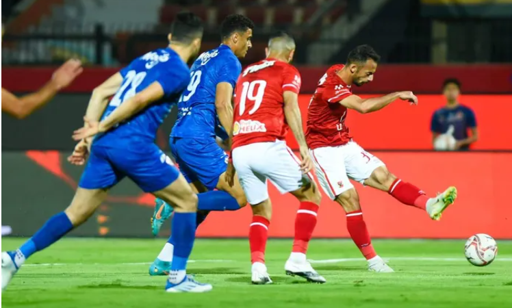 التعادل الإيجابي (2-2) يحسم القمة 124 بين الأهلي والزمالك التعادل الإيجابي (2-2) يحسم القمة 124 بين الأهلي والزمالك