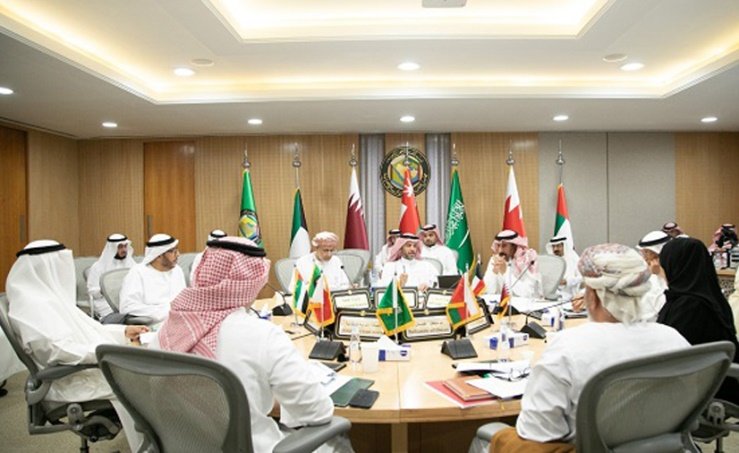 رؤساء "الهلال الأحمر " بدول الخليج يبحثون تطوير العمل المشترك رؤساء "الهلال الأحمر " بدول الخليج يبحثون تطوير العمل المشترك