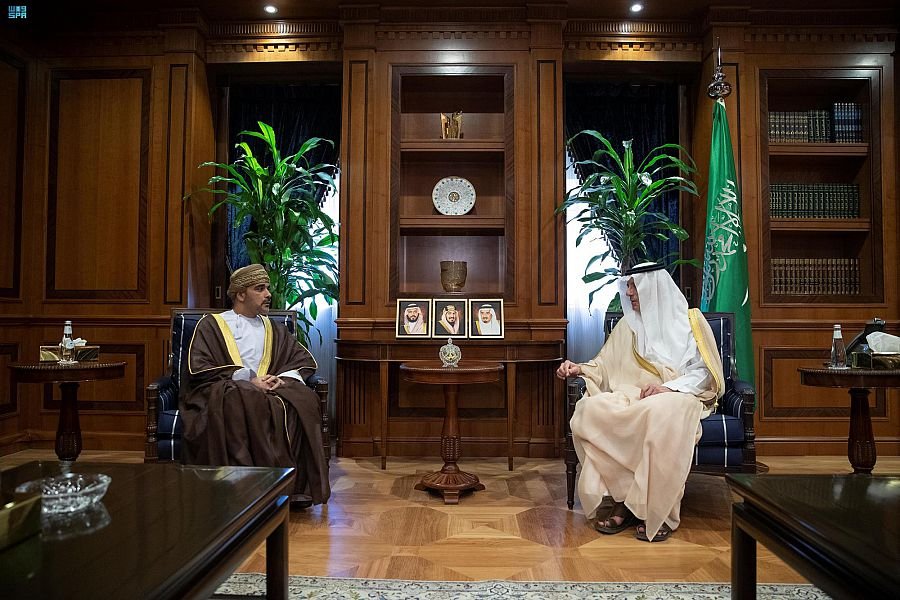 السعودية وسلطنة عمان تبحثان الموضوعات ذات الاهتمام المشترك السعودية وسلطنة عمان تبحثان الموضوعات ذات الاهتمام المشترك