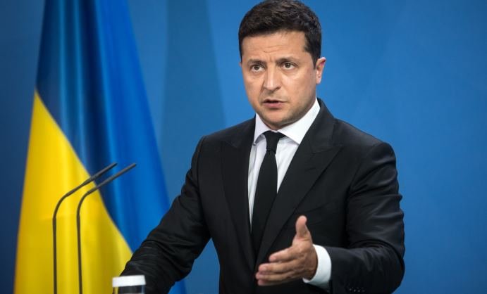 زيلينسكي يشيد بـ الجنديين الأمريكيين الذين أسرتهما روسيا زيلينسكي يشيد بـ الجنديين الأمريكيين الذين أسرتهما روسيا