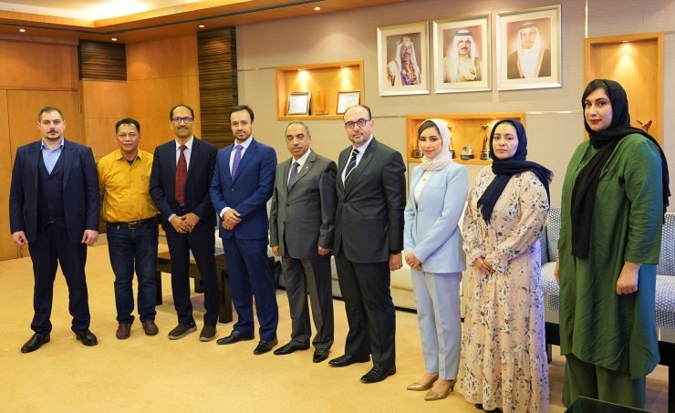 وزير الأشغال بالبحرين: وضعنا خطة استراتيجية لرفع مستوى الاحترافية في إدارة المشاريع وزير الأشغال بالبحرين: وضعنا خطة استراتيجية لرفع مستوى الاحترافية في إدارة المشاريع