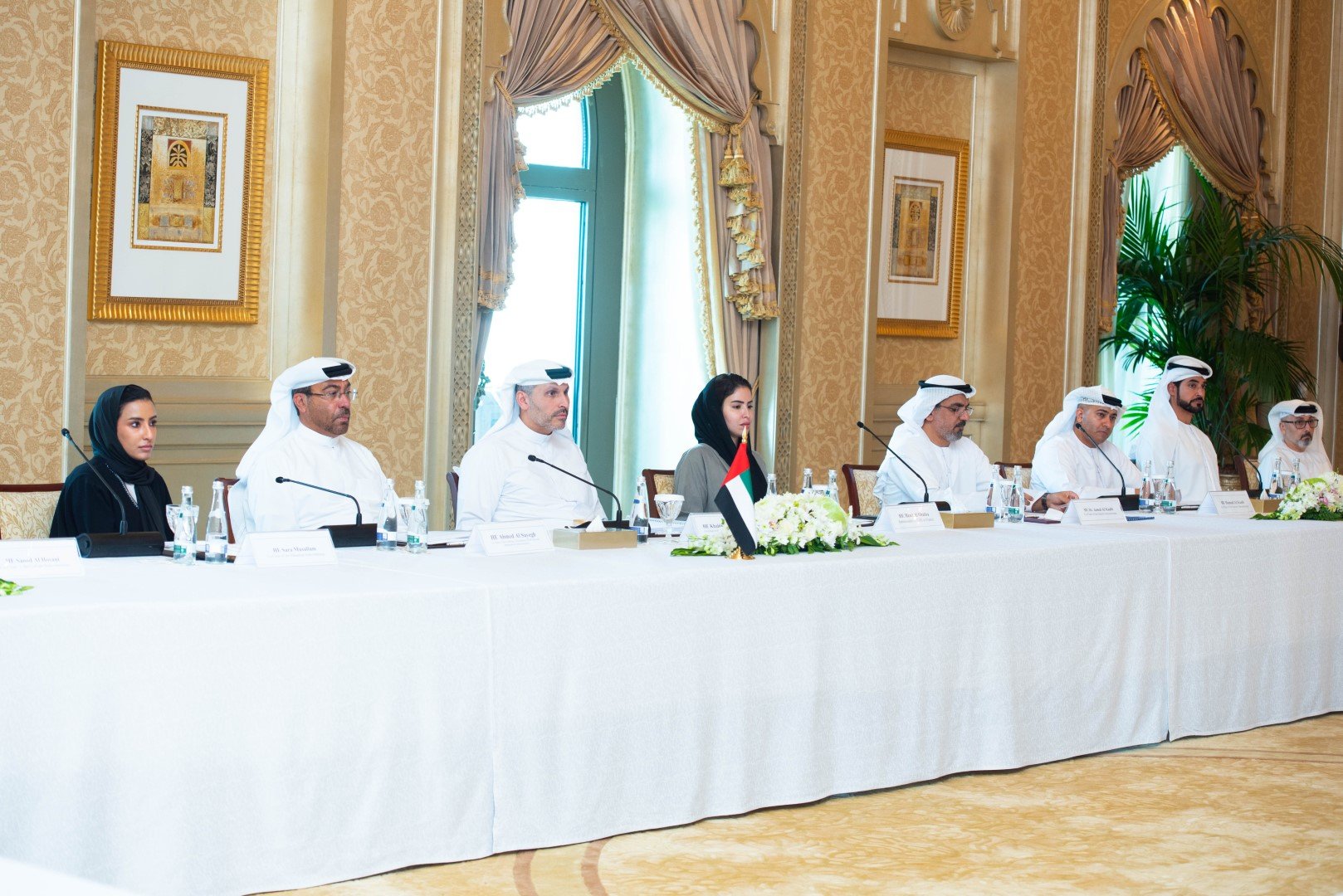 الإمارات وفرنسا تناقشان تطورات خريطة الطريق للشراكة الاستراتيجية "2020 - 2030" الإمارات وفرنسا تناقشان تطورات خريطة الطريق للشراكة الاستراتيجية "2020 - 2030"