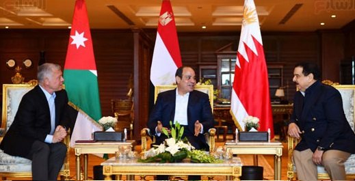 "الوزراء البحرينى" يشيد بنتائج القمة الثلاثية لحماية الأمن القومى العربى "الوزراء البحرينى" يشيد بنتائج القمة الثلاثية لحماية الأمن القومى العربى