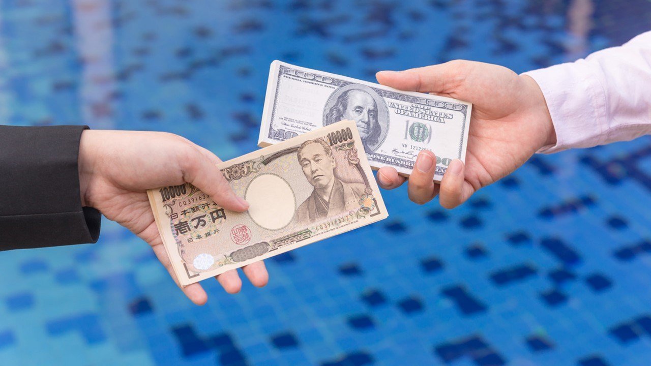 ارتفاع الدولار لأعلى مستوى له أمام الين ارتفاع الدولار لأعلى مستوى له أمام الين