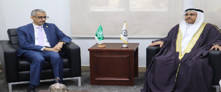"البرلمان العربي" و"الألكسو" يؤكدان أهمية خلق جيل جديد قادر على الحفاظ على الهوية الثقافية العربية "البرلمان العربي" و"الألكسو" يؤكدان أهمية خلق جيل جديد قادر على الحفاظ على الهوية الثقافية العربية