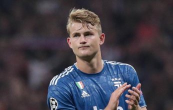 صراع الكبار على ضم المدافع الهولندى