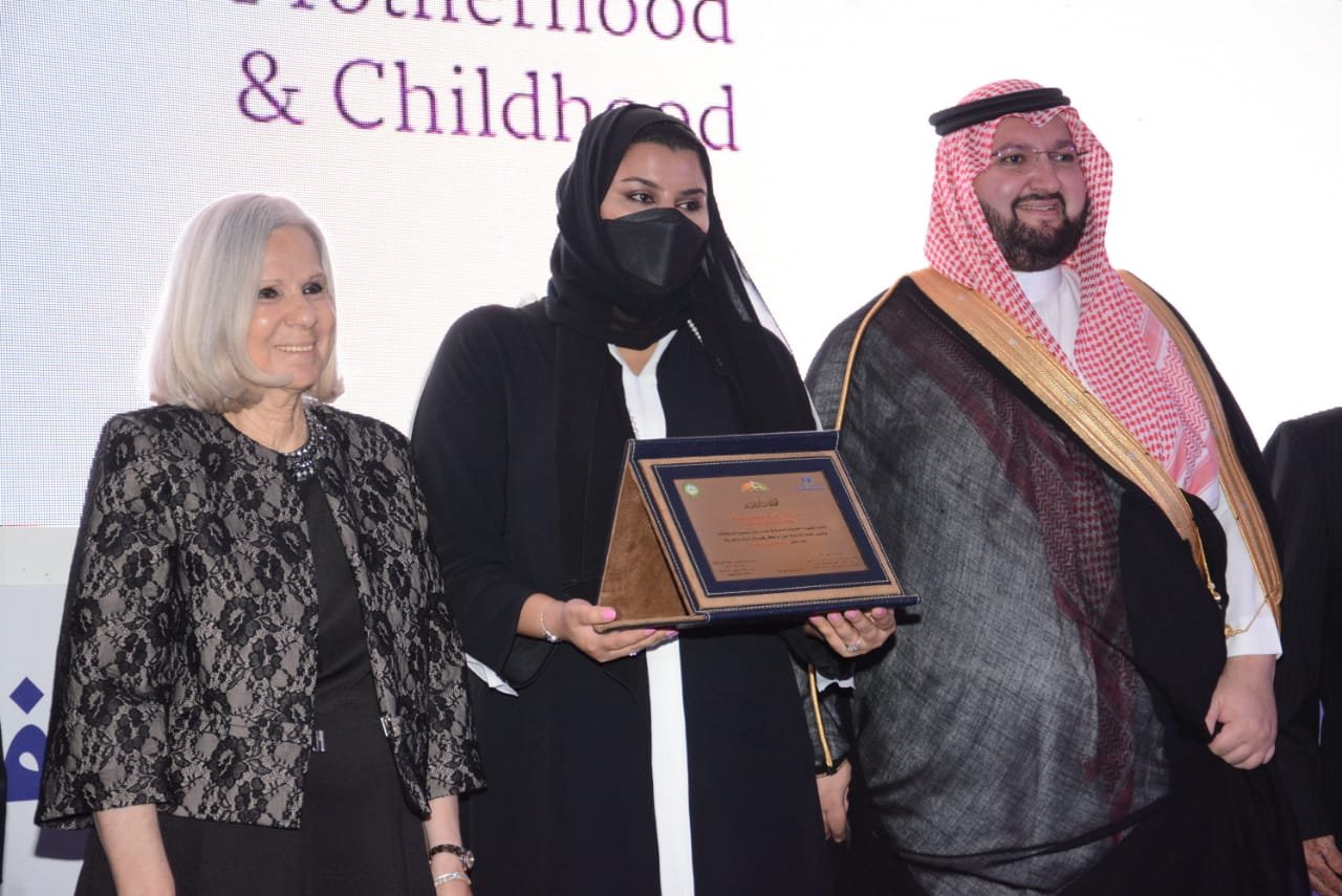 الفلاسي تشارك في اطلاق دليل تصحيح المصطلحات والصور الخطأ حول الأطفال بوسائل الإعلام الفلاسي تشارك في اطلاق دليل تصحيح المصطلحات والصور الخطأ حول الأطفال بوسائل الإعلام