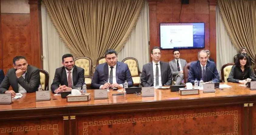 وزيرا السياحة و الاتصالات بمصر يبحثان رفع كفاءة الانترنت بالفنادق وزيرا السياحة و الاتصالات بمصر يبحثان رفع كفاءة الانترنت بالفنادق