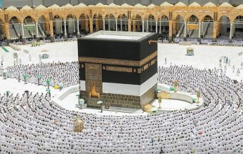 السعودية.. الأفواج الأخيرة من الحجاج يؤدون طواف القدوم قبيل يوم التروية