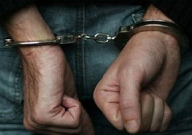 الداخلية المصرية: القبض على المتهمين بابتزاز وتهديد السيدات بمواقع التواصل الاجتماعي الداخلية المصرية: القبض على المتهمين بابتزاز وتهديد السيدات بمواقع التواصل الاجتماعي