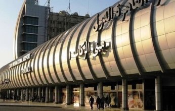 مصر.. مسحات كورونا بمطار القاهرة للحجاج العائدين من السعودية