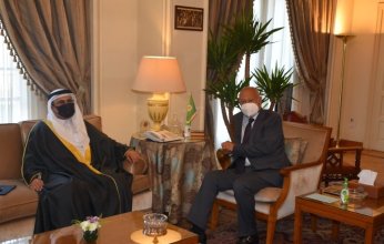أبو الغيط والعسومي يبحثان تعزيز التعاون بين البرلمان العربي والجامعة العربية