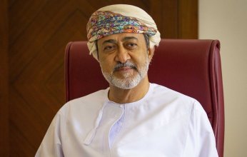 سلطان عمان يصل إلى ألمانيا في زيارة رسمية