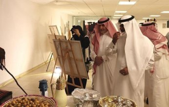 السعودية.. نائب وزير الحج والعمرة يدشن معرض (مكة.. والحج )