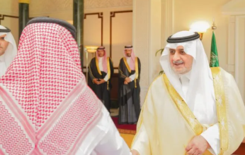 أمير منطقة تبوك يستقبل وكلاء ومنسوبي الإمارة