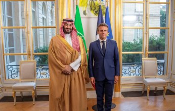 الرئيس الفرنسي يبحث مع ولي العهد السعودي القضايا الإقليمية والتعاون المشترك