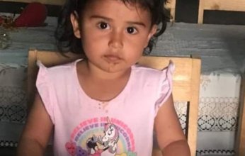 تفاصيل مثيرة بشأن أستيقاظ طفلة في جنازتها بعد إعلان وفاتها ثم تموت في المستشفى