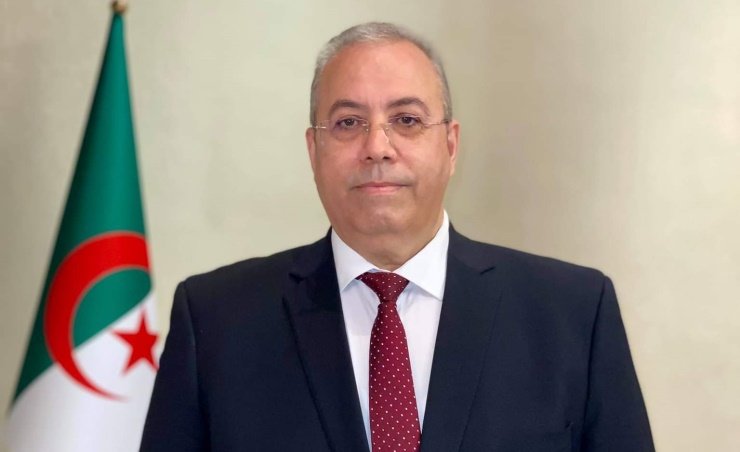 مباحثات جزائرية صينية لتعزيز التعاون والشراكة الصناعية مباحثات جزائرية صينية لتعزيز التعاون والشراكة الصناعية