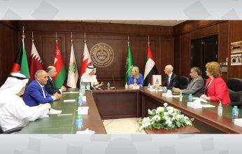 جامعة الخليج العربي بالبحرين تبحث سبل تعزيز التعاون مع الكلية الملكية للجراحين بإيرلندا