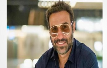 أحمد فهمى لشقيقه كريم: أنا فرحان أوى وأنت عامل شغل جامد الفترة الأخيرة