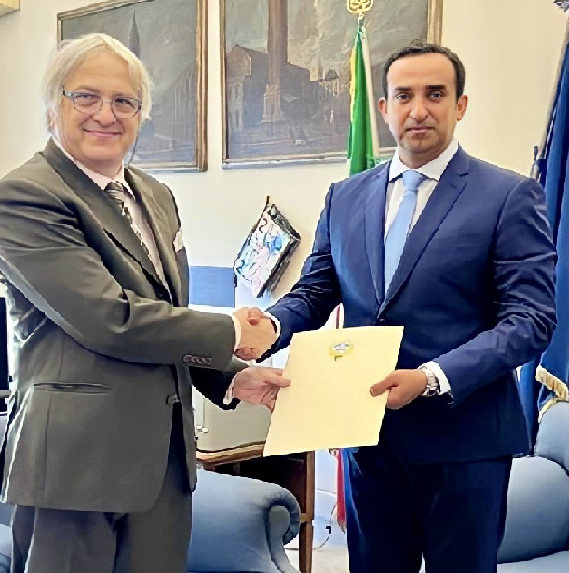 الكويت وإيطاليا تتطلعان لتعزيز التعاون المشترك في جميع المجالات الكويت وإيطاليا تتطلعان لتعزيز التعاون المشترك في جميع المجالات