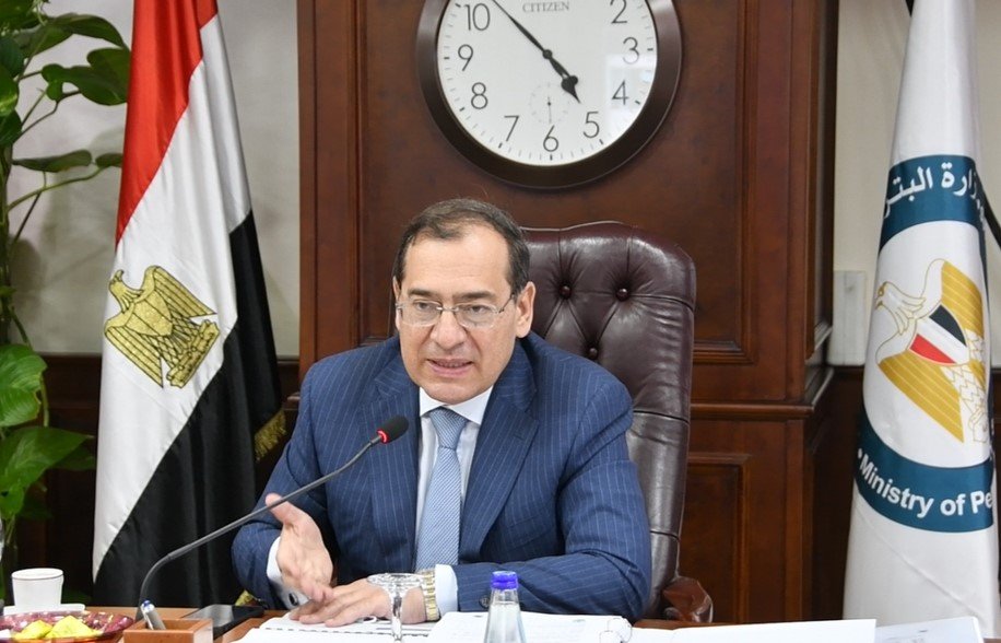 مصر تستحوذ على نسبة الـ 50% المملوكة لشركة تويوتا اليابانية بالحفارين البحريين القاهر 1 والقاهر 2 مصر تستحوذ على نسبة الـ 50% المملوكة لشركة تويوتا اليابانية بالحفارين البحريين القاهر 1 والقاهر 2