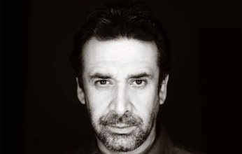 في عيد ميلاده.. تعرف علي أبرز المحطات الفنية في حياة كريم عبد العزيز