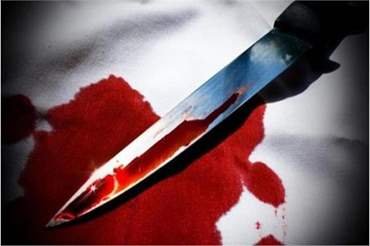 رفضت الرجوع إليه فسدد لها عدة طعنات.. .القبض على رجل قتل طليقته بمصر رفضت الرجوع إليه فسدد لها عدة طعنات.. .القبض على رجل قتل طليقته بمصر
