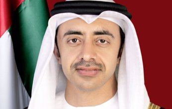 هاتفيًا.. وزير الخارجية الإماراتي ونظيره الأوكراني يبحثان العلاقات الثنائية بين البلدين