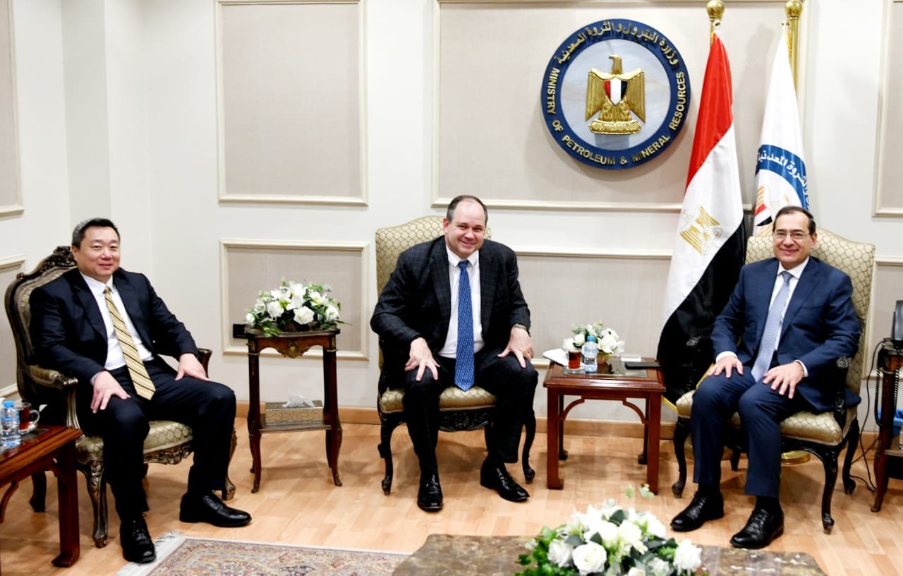 أباتشى العالمية تعتزم ضخ المزيد من الاسثمارات فى مصر أباتشى العالمية تعتزم ضخ المزيد من الاسثمارات فى مصر