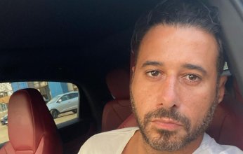 أحمد السعدني يحيي ذكري وفاة طليقته بكلمات مؤثرة