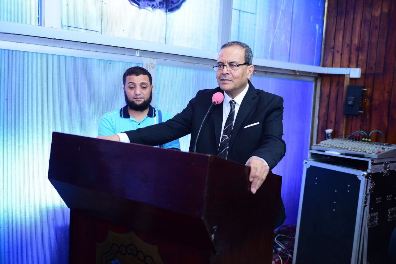 رئيس جامعة سوهاج يشهد حفل تخرج الدفعة ١٧ لذوي الإعاقة بمركز نور البصيرة * رئيس جامعة سوهاج يشهد حفل تخرج الدفعة ١٧ لذوي الإعاقة بمركز نور البصيرة *