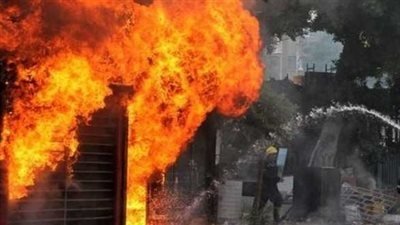 مصرع شخص وإصابة آخرين في حريق كنيسة بمصر مصرع شخص وإصابة آخرين في حريق كنيسة بمصر
